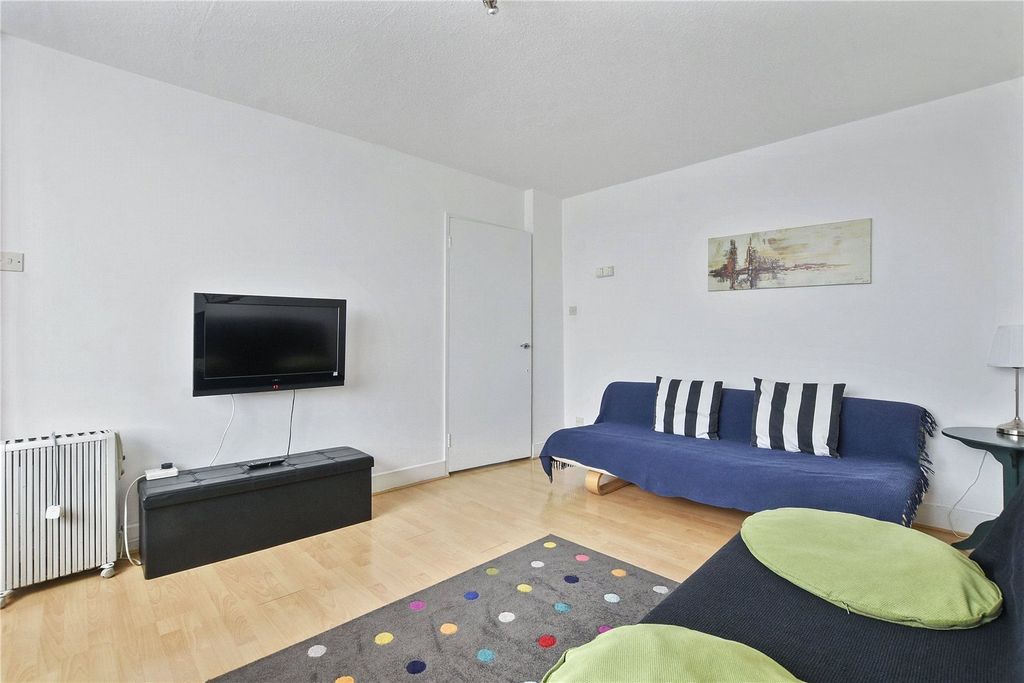 Property photo 3 of 5