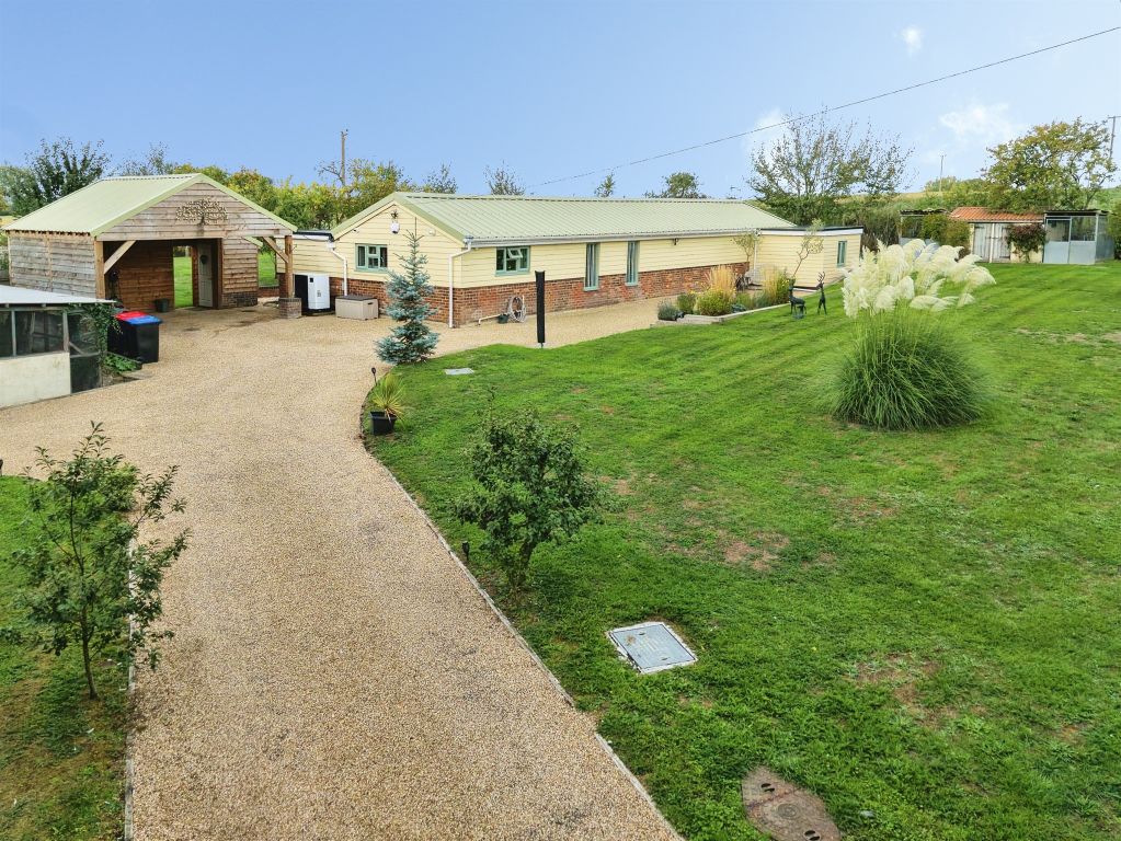 Property photo 1 of 30