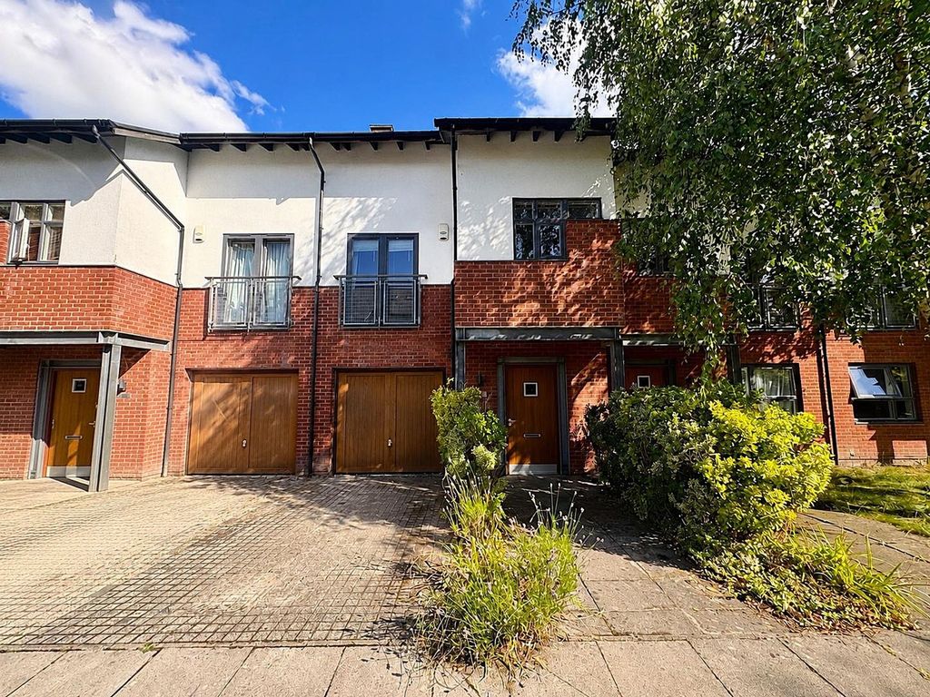Property photo 1 of 25