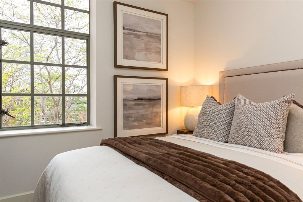 Property photo 3 of 12 Picture No. 50