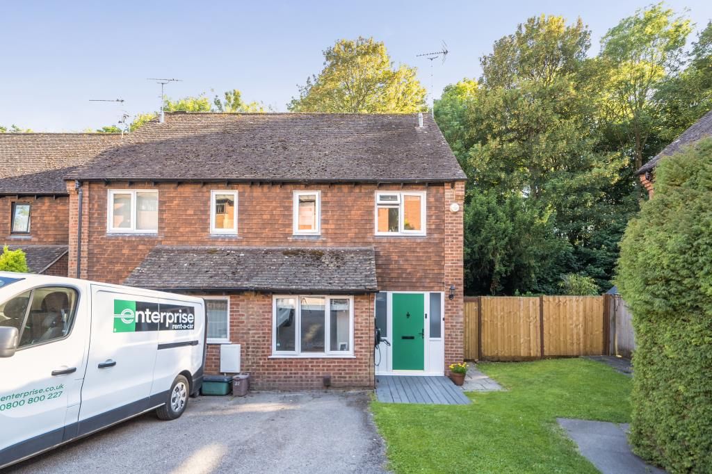 Property photo 1 of 18 External