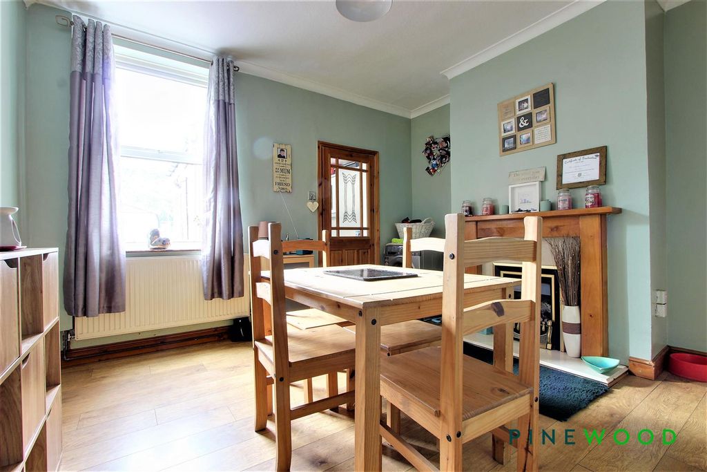 Property photo 3 of 13 Dining Room