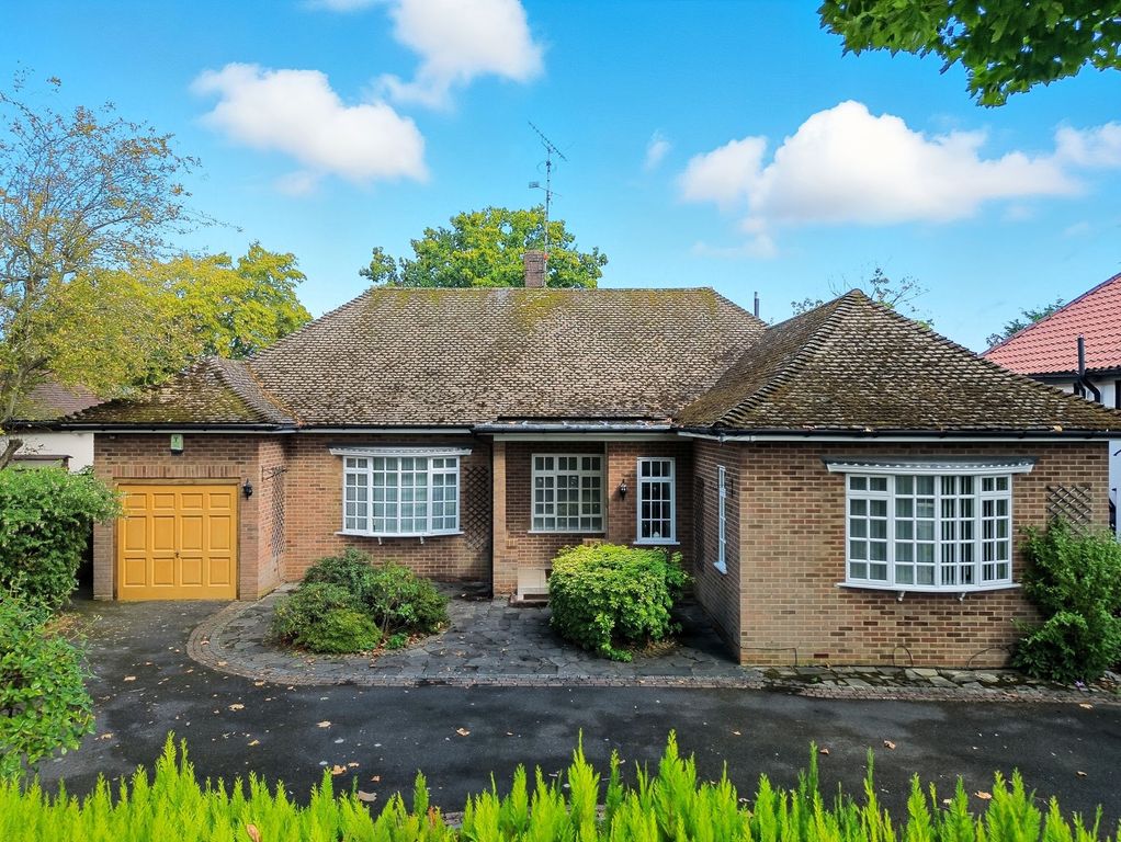 Property photo 1 of 30