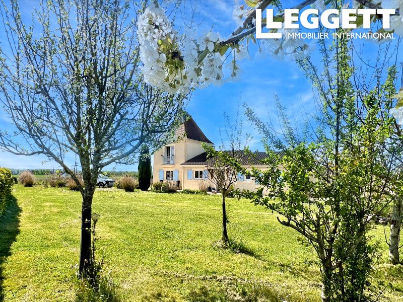 Property photo 1 of 10