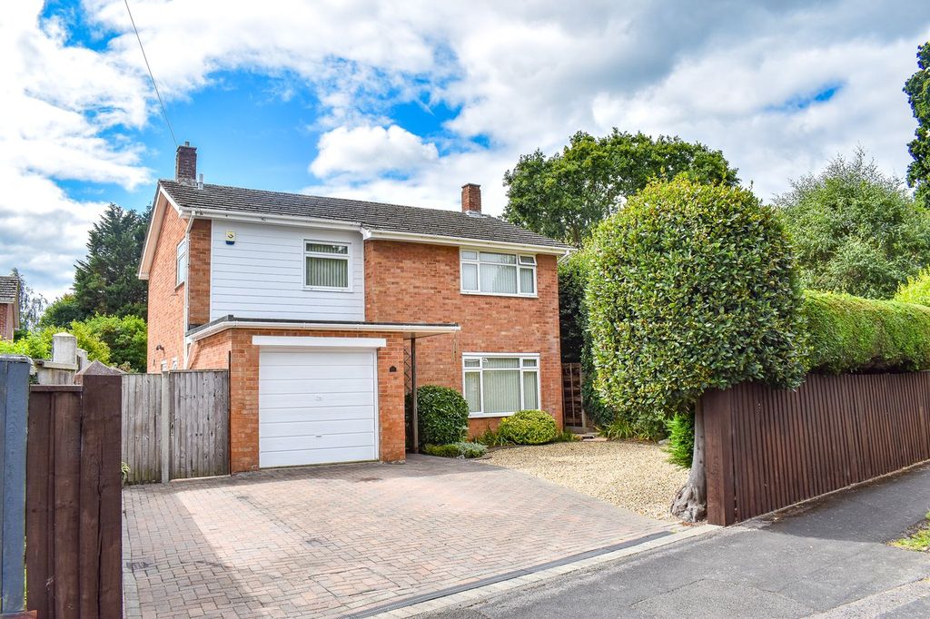 Property photo 1 of 16