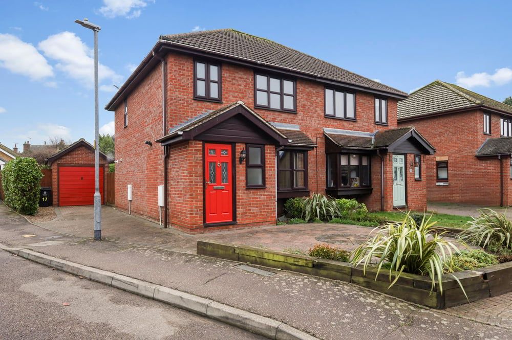 Property photo 1 of 18