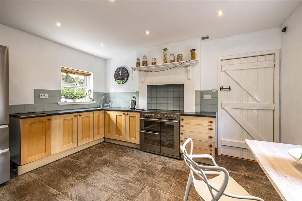 Property photo 3 of 32 Braefoot Ettrickbridge 20.Jpg