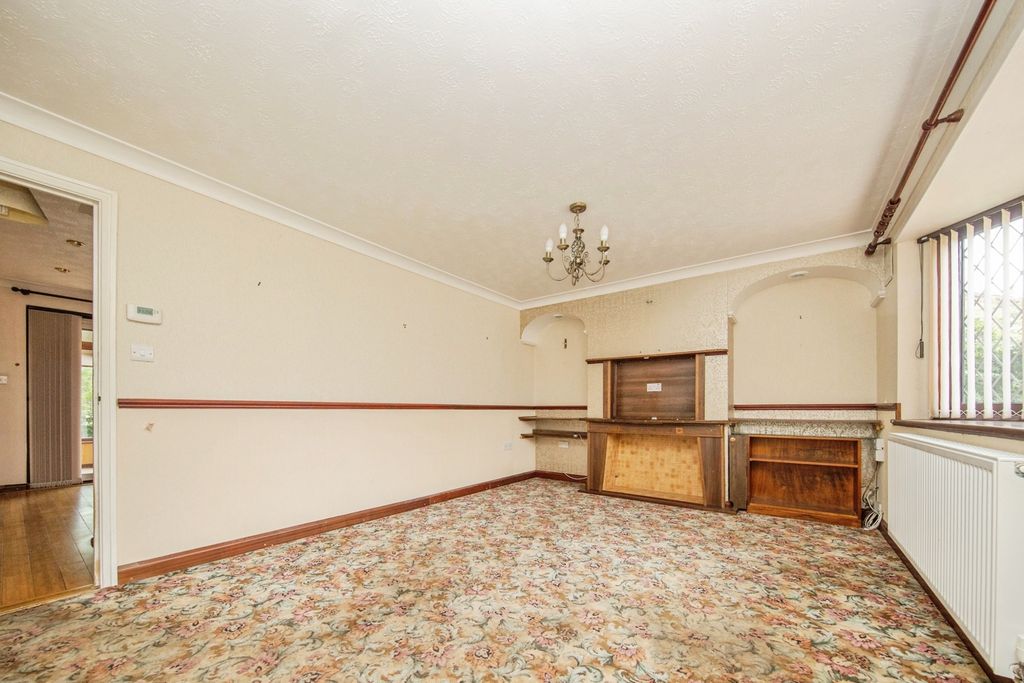 Property photo 2 of 13 Pbox-Img.Jpg