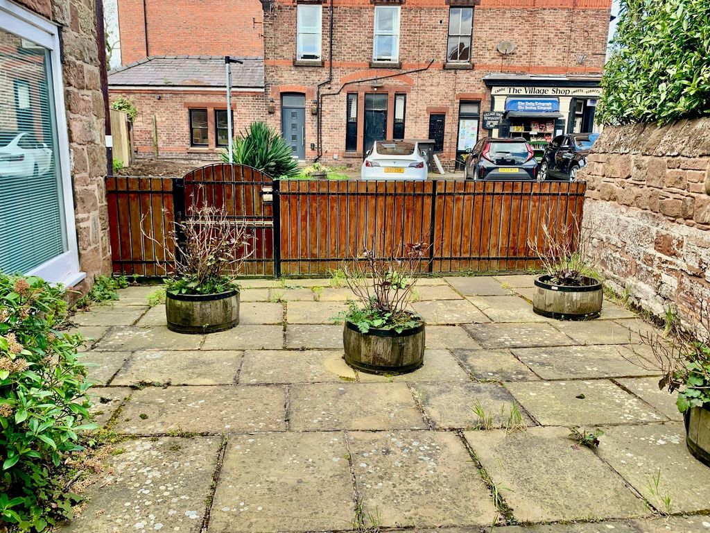 Property photo 3 of 9 Picture No. 12
