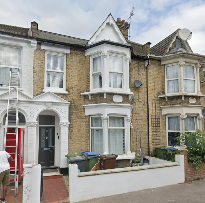 Property photo 1 of 1