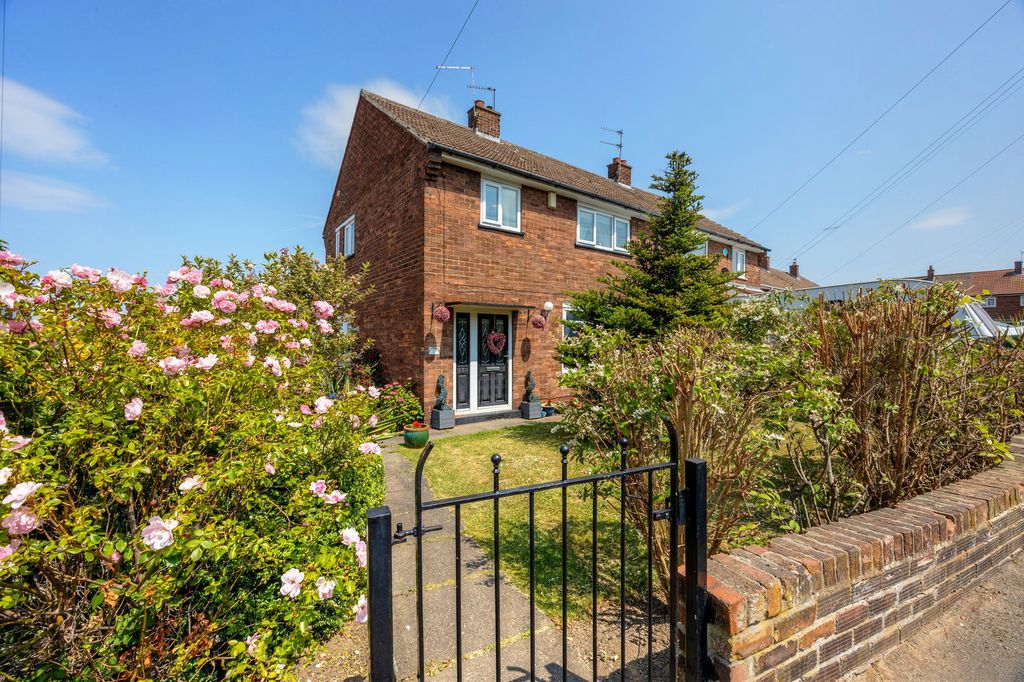 Property photo 1 of 22