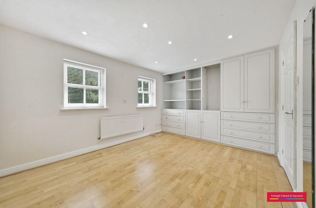 Property photo 3 of 11 Picture No. 55
