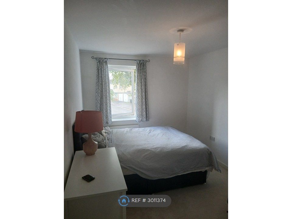 Property photo 3 of 8