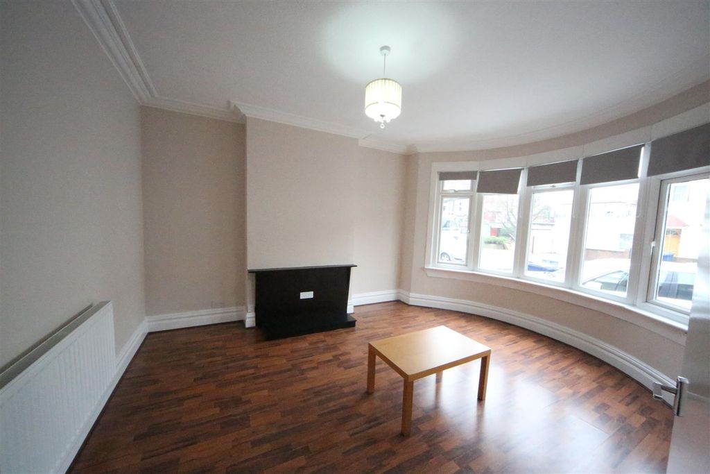 Property photo 1 of 9 2T5B1382.Jpg