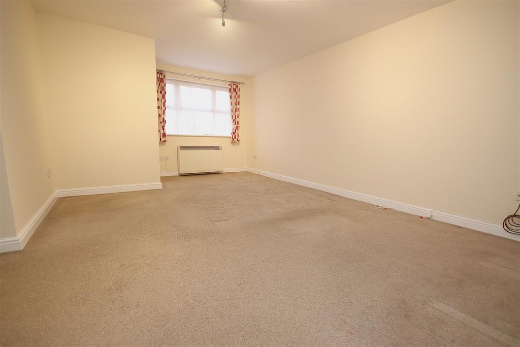 Property photo 2 of 7 Img_5552.Jpg