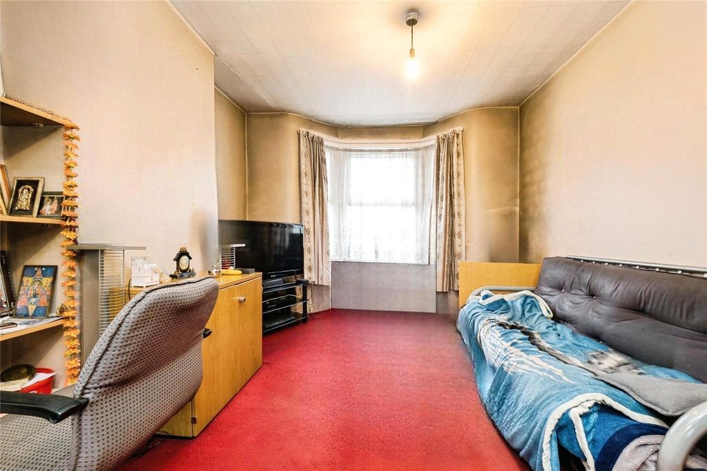 Property photo 2 of 15 Picture No. 22