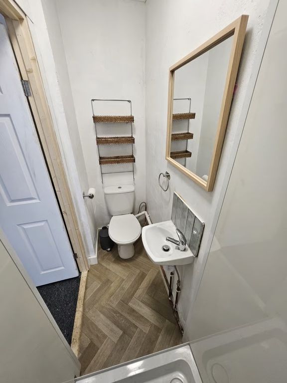 Property photo 2 of 2