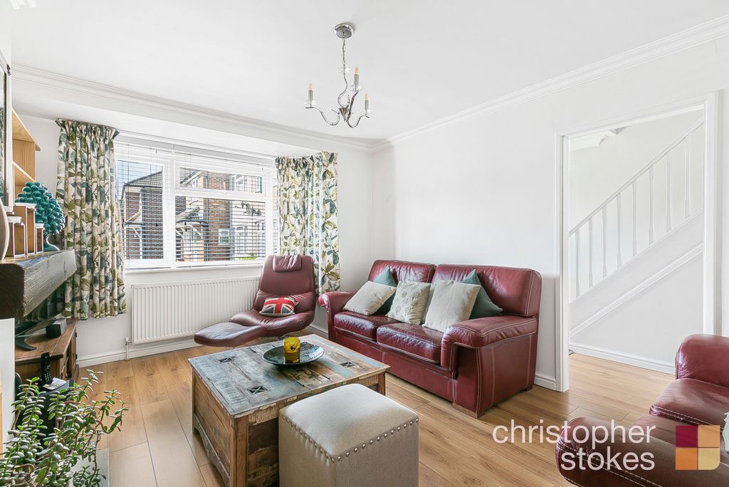 Property photo 3 of 22 3971426