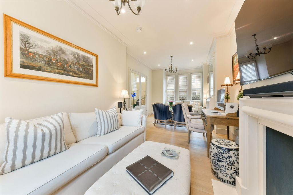 Property photo 3 of 16 Image