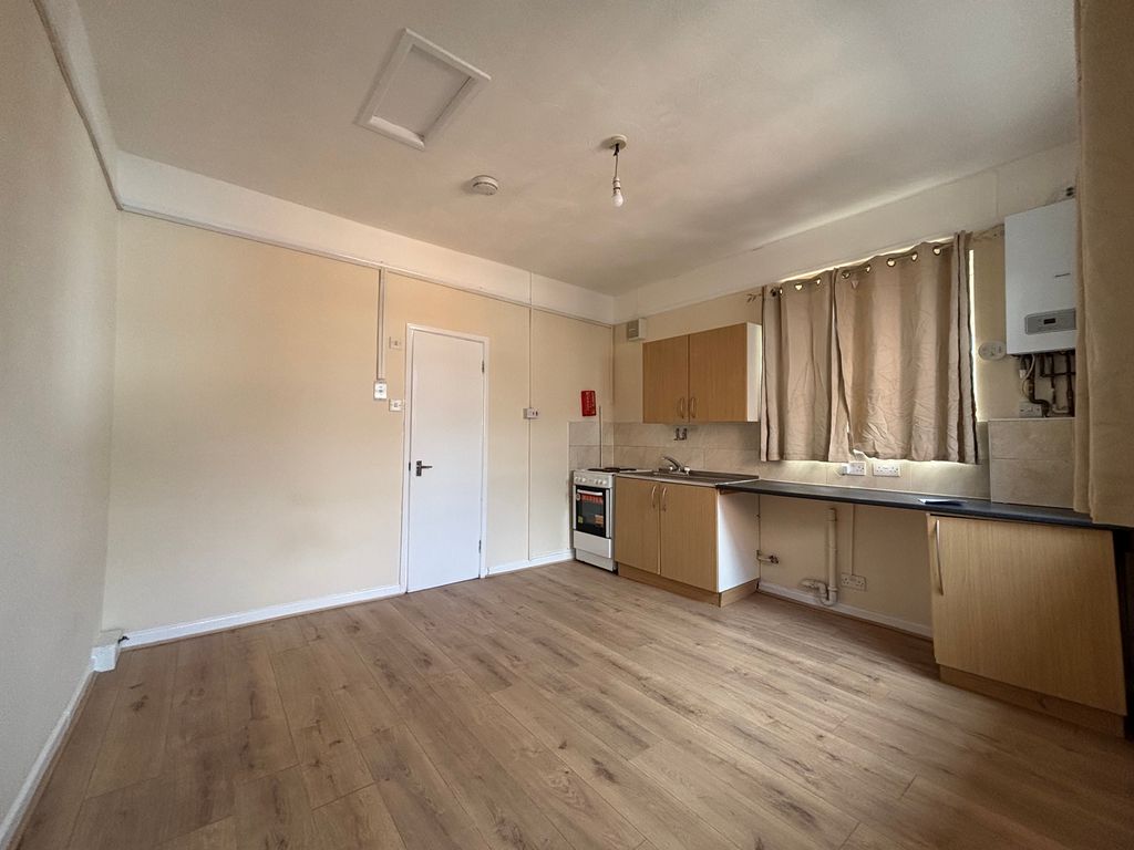 Property photo 2 of 5 Image