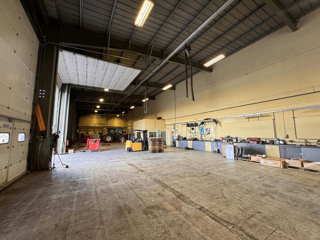 Property photo 2 of 6 Img_1041.Jpg