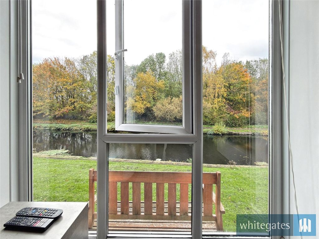 Property photo 2 of 12 Picture No. 08