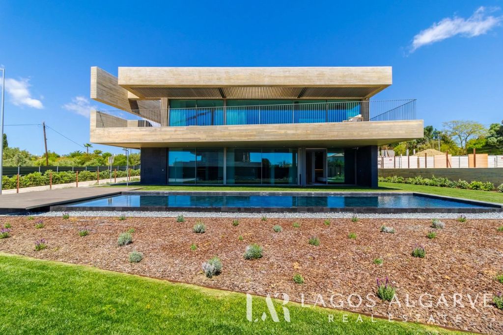 Property photo 1 of 50 Monte Lemos – Contemporary Coastal Living In Praia Da Luz, Lagos