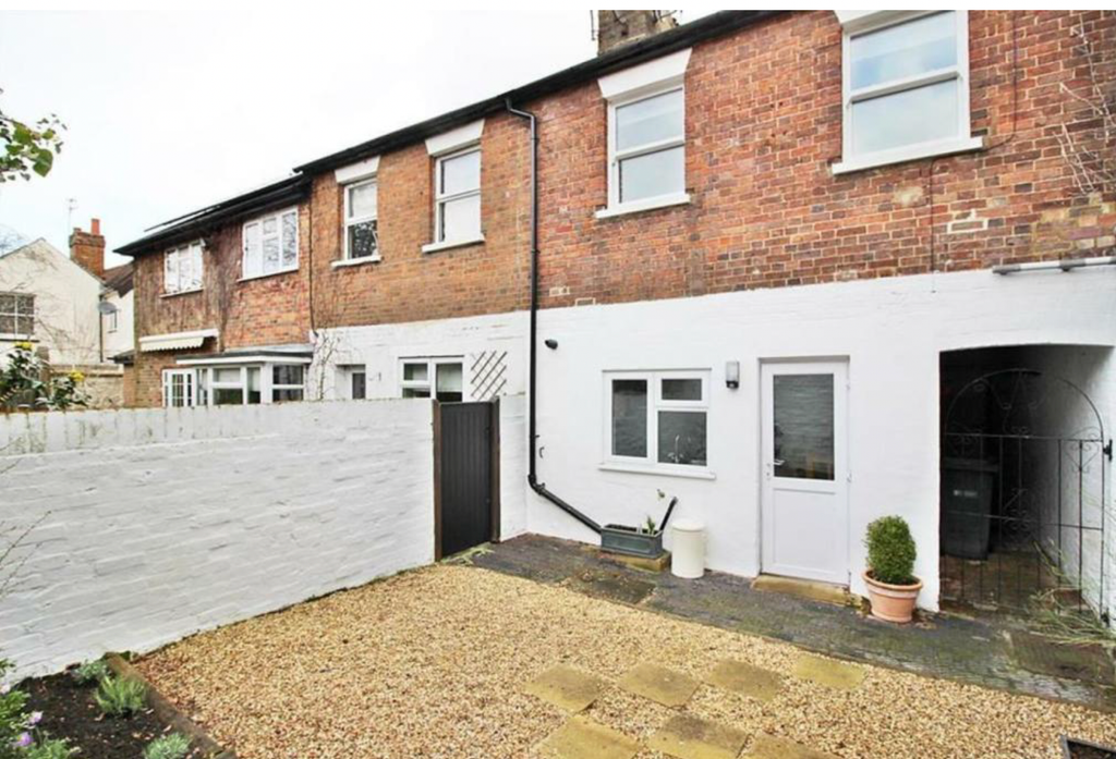 Property photo 3 of 8 Screenshot 2026-08-11 At 12.45.56