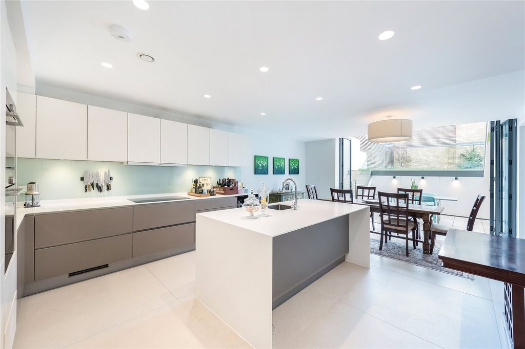 Property photo 1 of 14 Kitchen