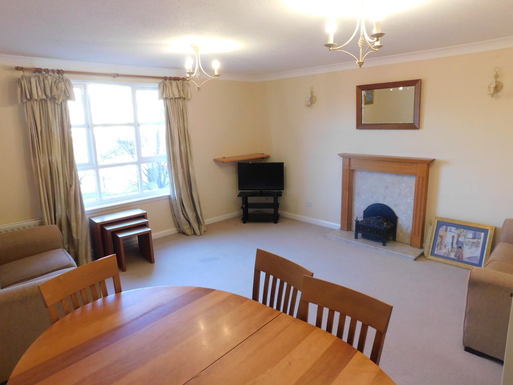 Property photo 3 of 21