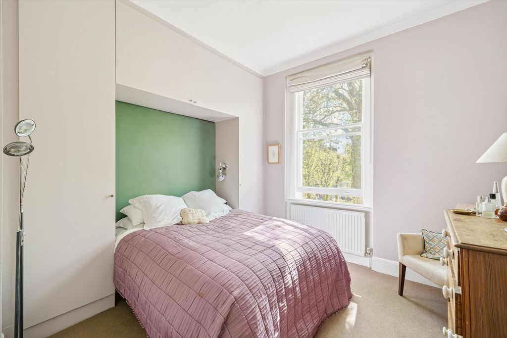 Property photo 2 of 15 Image