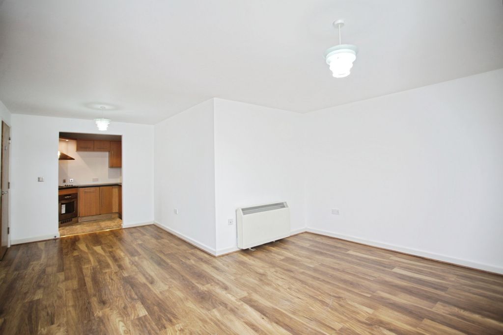 Property photo 3 of 12 Pbox-Img.Jpg