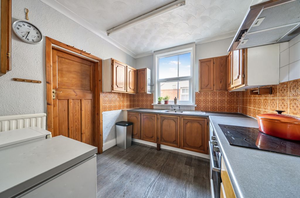 Property photo 3 of 22 1439297-11-69d564...