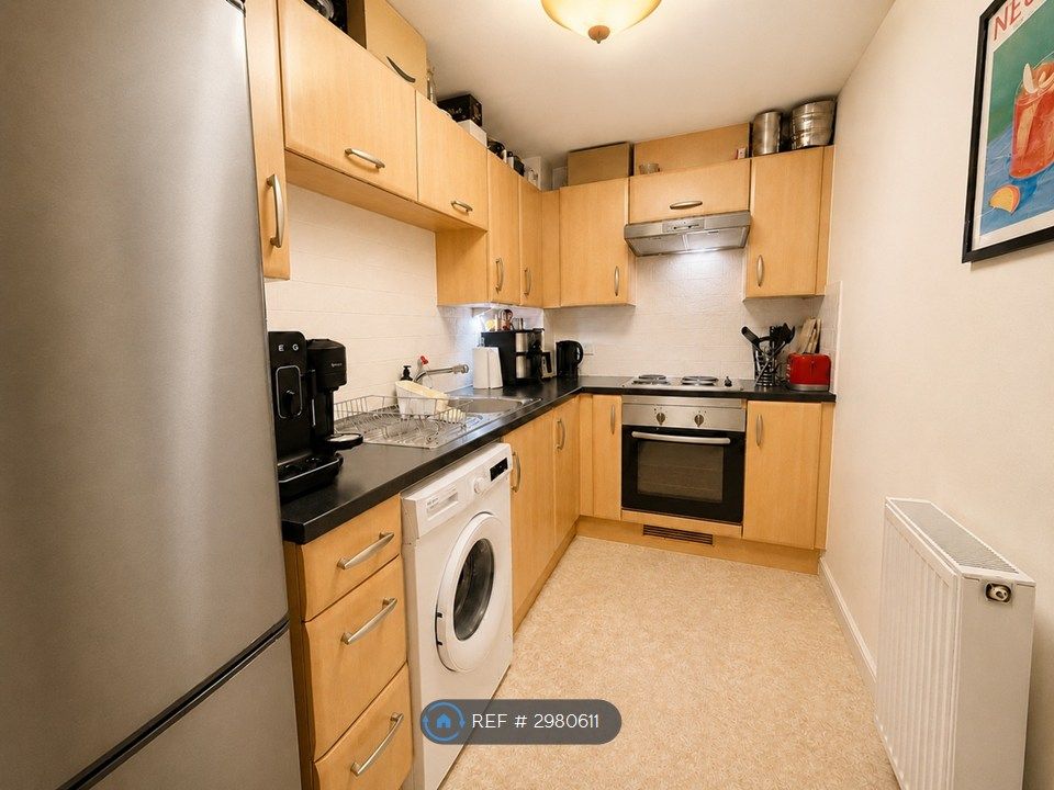 Property photo 2 of 8