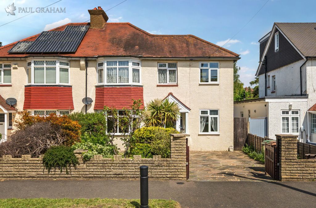 Property photo 1 of 21 c26Cad06-Bd0d-4003-B57B-1A0c52Fe4A69