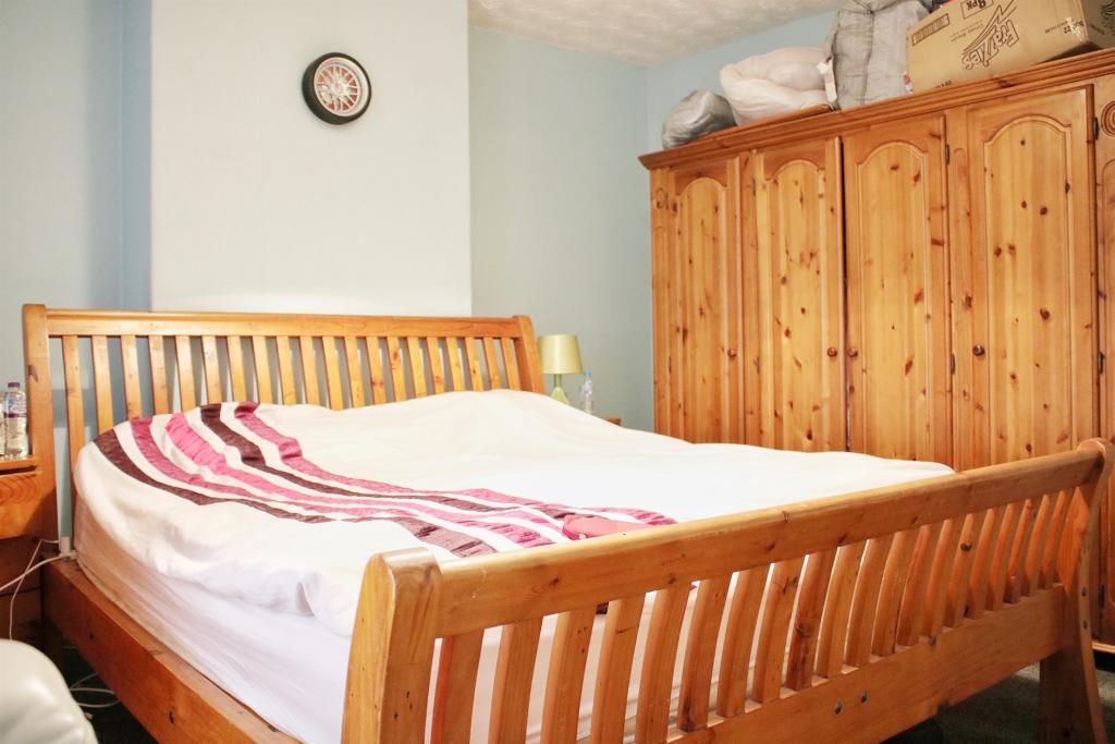 Property photo 3 of 4