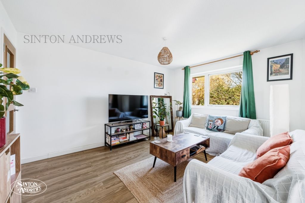 Property photo 2 of 11 Photo 2