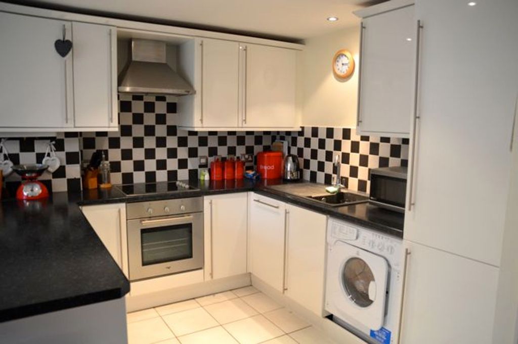Property photo 3 of 5