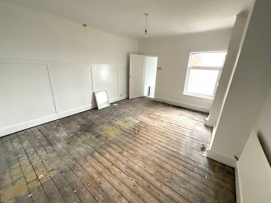 Property photo 3 of 16 Img_5336