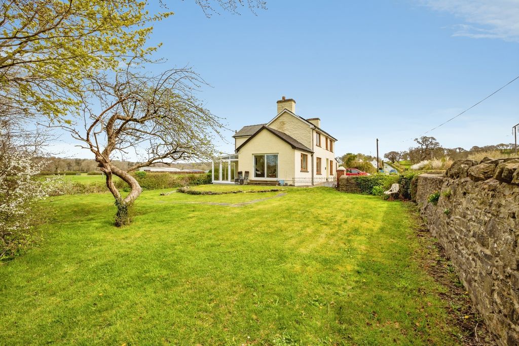 Property photo 2 of 33 Pbox-Img.Jpg