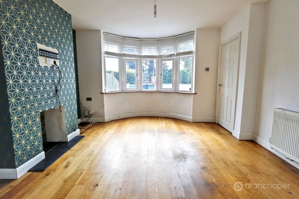 Property photo 3 of 28 1983347