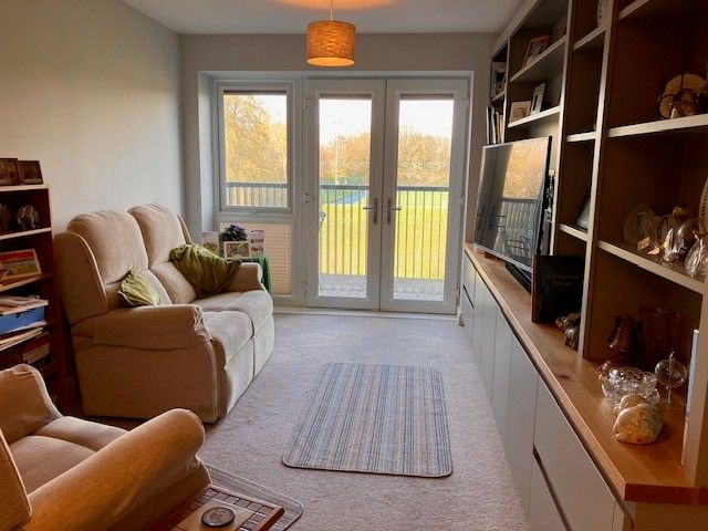 Additional image 10 of 2 bed flat for saleOld Schools Lane, Epsom KT17