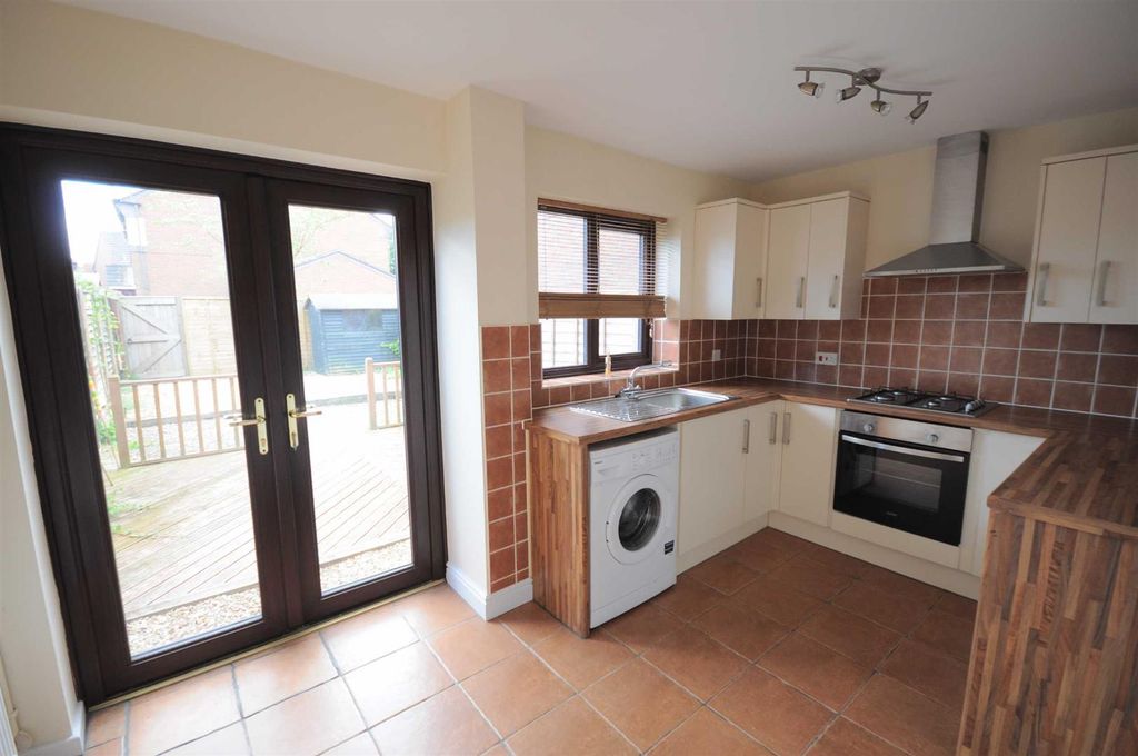 Property photo 3 of 9