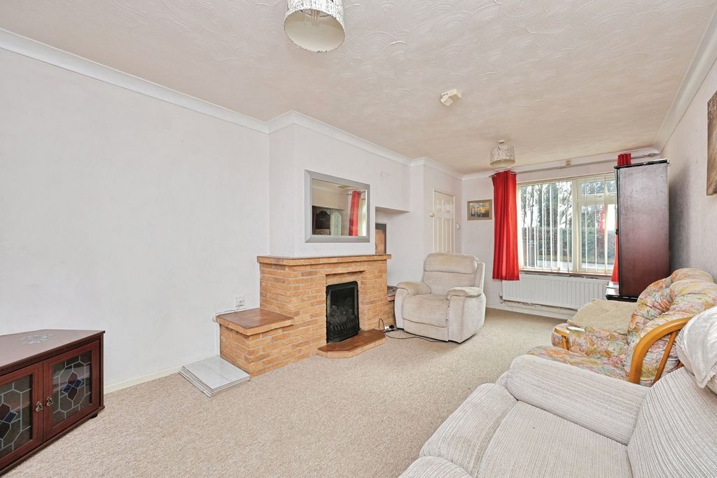 Property photo 3 of 12 Pbox-Img.Jpg