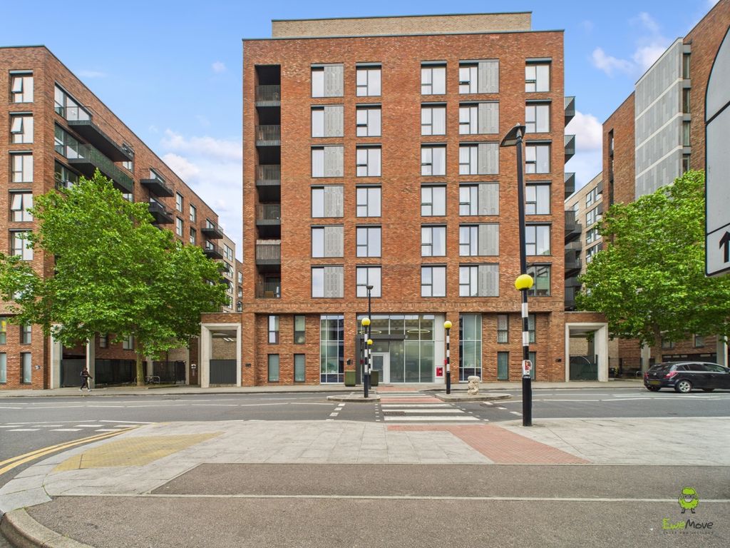 Property photo 1 of 25 Presented By Clinton At Ewemove Bexleyheath And Da