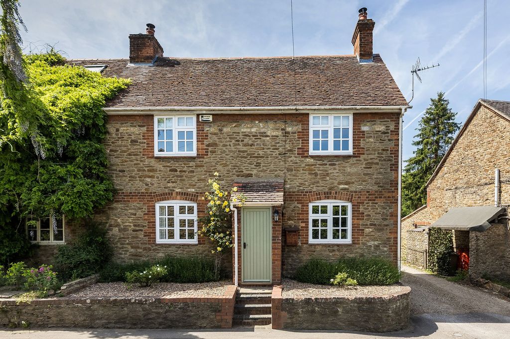 Property photo 1 of 35