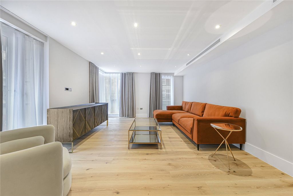 Property photo 2 of 14 Reception Room