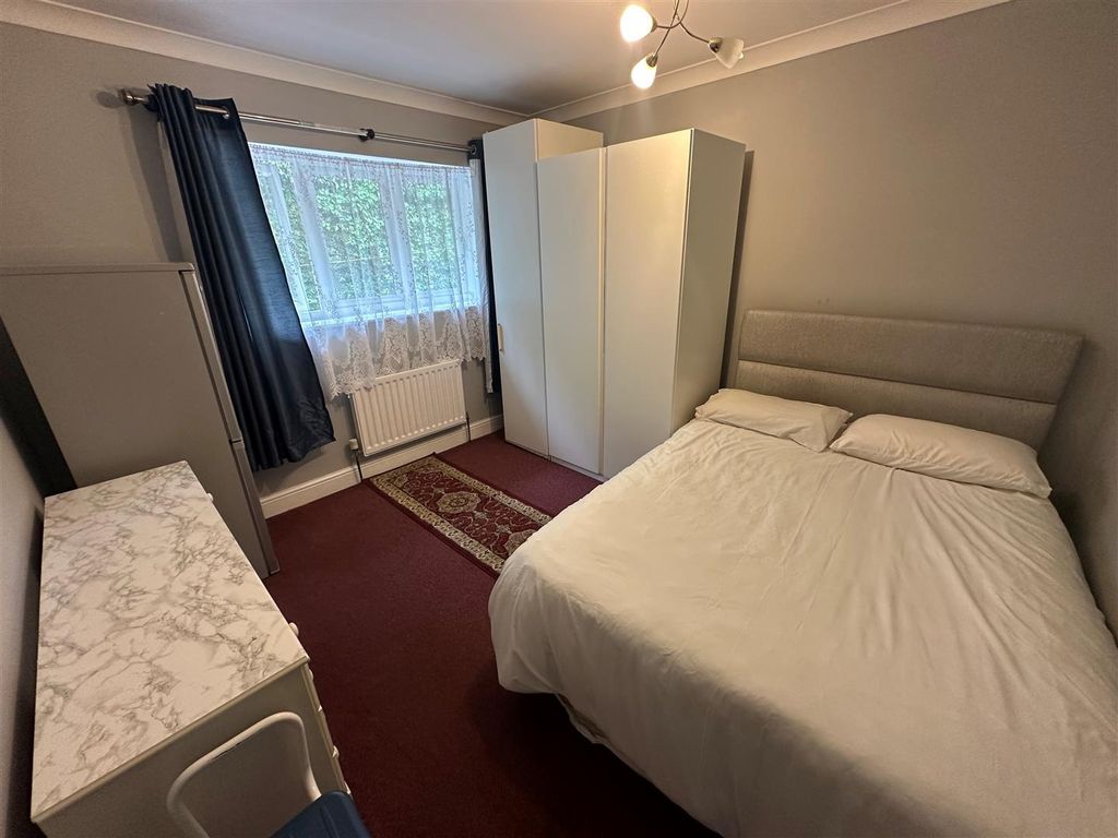 Property photo 1 of 5 3.Jpg