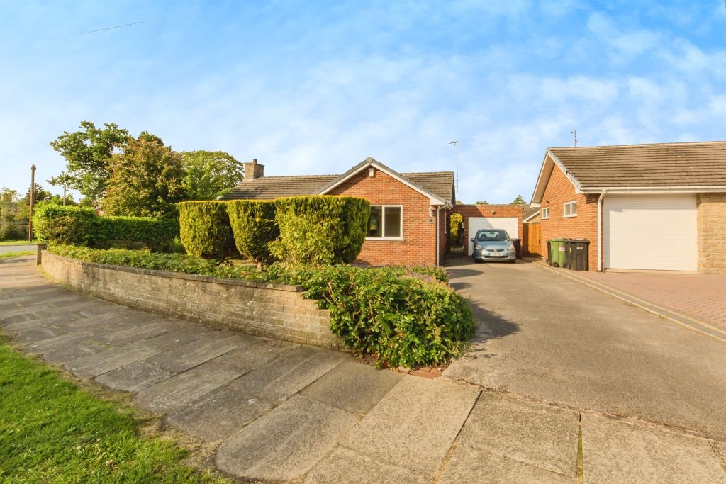 Property photo 2 of 17