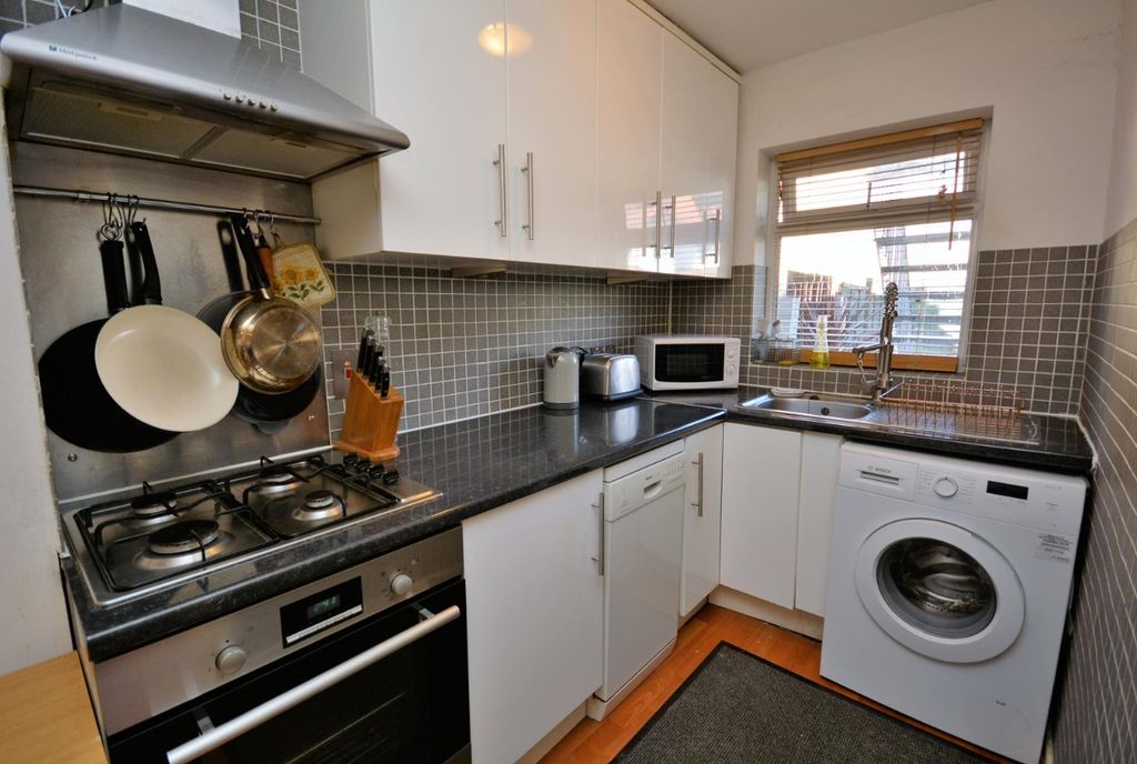 Property photo 3 of 8 Picture No. 03